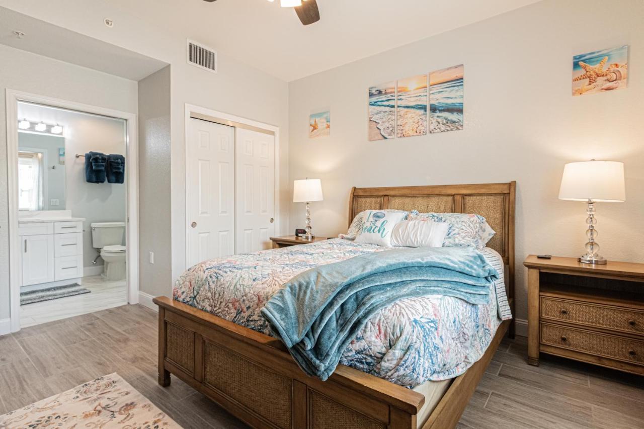 Greenlinks At Lely Luxury White Orchid Fully Renovated Modern 1St Floor 3Bdr Golf Resort Villa Naples Exterior photo